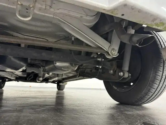 マツダ キャロル GⅡ 三重県 2007(平19)年 5.9万km シルキーシルバーメタリック ガソリン/FF/5F/CDチューナー/安全/・ABS/・運転席・助手席エアバッグ/・プリテンショナー付3点シートベルト/装備/・マニュアルエアコン/・電動格納ドアミラー/・キーレスエントリー/・リモコンキーx1/・パワーステアリング/・全ドアパワーウインドウ/・純正ホイールキャップ＋13インチスチールホイール/・純正フロアマット/・ドアバイザー/など