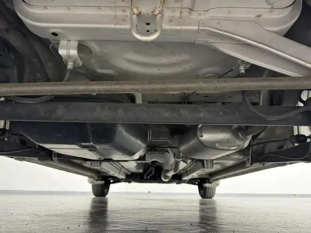 マツダ キャロル GⅡ 三重県 2007(平19)年 5.9万km シルキーシルバーメタリック ガソリン/FF/5F/CDチューナー/安全/・ABS/・運転席・助手席エアバッグ/・プリテンショナー付3点シートベルト/装備/・マニュアルエアコン/・電動格納ドアミラー/・キーレスエントリー/・リモコンキーx1/・パワーステアリング/・全ドアパワーウインドウ/・純正ホイールキャップ＋13インチスチールホイール/・純正フロアマット/・ドアバイザー/など