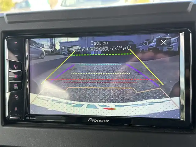 スズキ ジムニー XL 東京都 2021(令3)年 1.8万km スペリアホワイト Bluetooth接続可/バックカメラ/USB接続可/純正アルミホイール/社外フロアマット/シートヒーター/レーンキープアシスト/横滑り防止装置/盗難防止装置/衝突被害軽減システム/オートライト/背面タイヤ/ETC/ABS/W＋サイドエアバッグ/プッシュスタート/スマートキー/保証書、取扱説明書