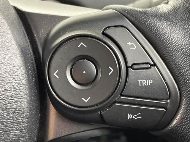 トヨタ プリウス ＰＨＶ S GRスポーツ 大阪府 2018(平30)年 6.9万km ホワイトパールクリスタルシャイン 禁煙車/トヨタセーフティーセンス/　・プリクラッシュセーフティ/　・レーンディパーチャーアラート/　・アダプティブハイビームアシスト/　・レーダークルーズコントロール/純正ナビ/　（Bluetooth/CD/DVD）/フルセグTV/バックカメラ/ハーフレザーシート/LEDヘッドライト/オートライト/フォグランプ/社外18インチアルミホイール/コーナーセンサー/スマートキー/ビルトインETC