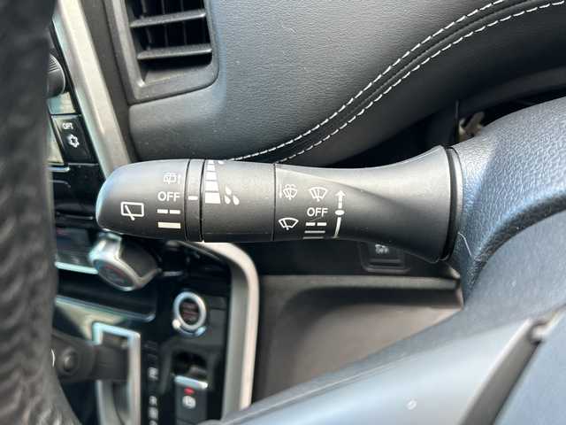 日産 セレナ ハイウェイスター プロパイロットED 大阪府 2017(平29)年 3.9万km ダイヤモンドブラック ９インチナビ　/フルセグ　/Ｂｌｕｅｔｏｏｔｈ　/バックカメラ　/ダウンモニター　/両側パワースライドドア　/プロパイロット　/ＥＴＣ　/フロアーマット　/サイドバイザー　/前後コーナーセンサー