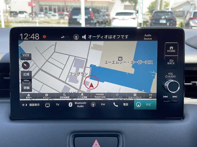 ホンダ ヴェゼル ハイブリッド e:HEV Z 山口県 2025(令7)年 0.1万km未満 プラチナホワイトパール 登録未使用車/9インチHonda CONNECTナビ/フルセグテレビ/Bluetooth/車内Wi-Fi/クルーズコントロール（追従あり）/ETC2.0車載器/タイプC充電ポート/ワイヤレス充電器/ステアリングヒーター/電動パーキングブレーキ/ワイアレス充電