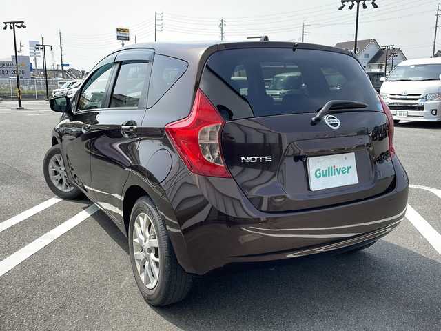 日産 ノート X 岐阜県 2014(平26)年 3.7万km インペリアルアンバーP 純正ナビ/バックカメラ　/ドライブレコーダー　/衝突軽減システム　/横滑り防止装置　/レーンキープアシスト　/アイドリングストップ　/プッシュスタート　/スマートキー　/フロアマット　/ドアバイザー　/電動格納ミラー