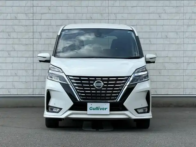 日産 セレナ ハイウェイスター V 福岡県 2020(令2)年 2.5万km ブリリアントホワイトパール 純正10型SDナビ(フルセグTV/CD/DVD/BT)アラウンドビューモニタープロパイロットエマージェンシーブレーキコーナーセンサーBSM両側パワスラドラレコETCUSBポート純正LEDヘッドライト純正16インチアルミホイール純正フロアマットスマートキープッシュスタート