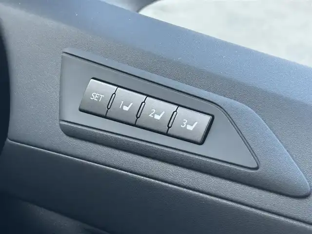 トヨタ アルファード S Cパッケージ 静岡県 2022(令4)年 2.9万km ブラック 純正ディスプレイオーディオ/ナビ/ミラキャスト/USB/ツインムーンルーフ/デジタルインナーミラー/黒革/シートヒーター/エアシート/ハンドルヒーター/BSM/両側電動スライドドア/トヨタセーフティセンス/レーダークルコン/三眼ＬＥＤオートライト/フォグランプ/AC100V電源/コーナーセンサー/オットマン/前後ドラレコ/禁煙車