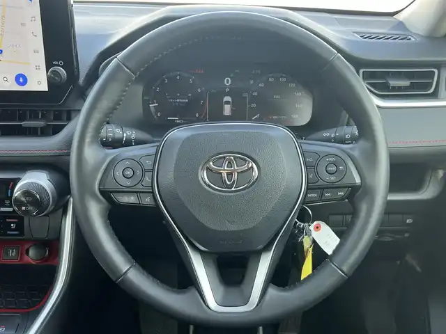 トヨタ ＲＡＶ４ アドベンチャー オフロードPKGⅡ 岩手県 2023(令5)年 2万km アティチュードブラックマイカ 4WD/トヨタセーフティセンス/　・プリクラッシュセーフティ/　・レーンディパーチャーアラート/　・オートマチックハイビーム/　・レーダークルーズコントロール/純正メモリナビ/　　Bt/USB/Miracast/フルセグTV/バックカメラ/LEDオートライト/フォグランプ/合皮レザーシート/パワーシート/シートヒーター/純正18インチアルミホイール/ブラインドスポットモニター/クリアランスソナー/ステアリングヒーター/ルーフレール/スマートキー/ビルトインETC2.0