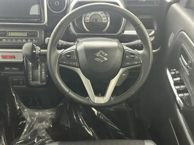 スズキ スペーシア カスタム HYBRID XS 埼玉県 2022(令4)年 1.7万km ピュアホワイトP ＫＥＮＷＯＯＤ８インチナビ　３６０°カメラ　ＣＤ　ＤＶＤ　フルセグ　Ｂｌｕｅｔｏｏｔｈ　ビルトインＥＴＣ２．０　オートクルーズコントロール　ナビ連動前後ドライブレコーダー　リアソナー　スズキセーフティ ヘッドアップディスプレイ