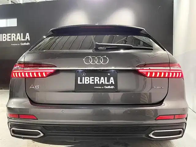 アウディ アウディ Ａ６ アバント 40TDIクワトロスポーツ 道央・札幌 2020(令2)年 6.9万km デイトナグレーパールエフェクト Slineパッケージ/・Slineエクステリア/・HDマトリクスLEDヘッドライト/・バルコナレザーSlineロゴ/・マルチカラーアンビエントライティング/・5アームダイナミックデザインAW/アシスタンスパッケージ/・フロントクロストラフィックアシスト/・サラウンドビューカメラ/・カーブストーンアシスト/リヤコンフォートパッケージ/・4ゾーンデラックスオートマチックエアコンディショナー/・エアクオリティパッケージ/Bang&Olufsen3Dサウンド/レザーパッケージ/電動調整機能付フロントシート/ランバーサポート4ウェイ/シートヒーター(全席)/MMIナビゲーション/バーチャルコックピットプラス/TVチューナー/オートマチックテールゲート/純正ドライブレコーダー/アウディドライブセレクト/アダプティブドライブアシスト/アウディアクティブレーンアシスト/アウディプレセンスシティ/アウディプレセンスリヤ/アウディサイドアシスト/アウディパーキングシステム