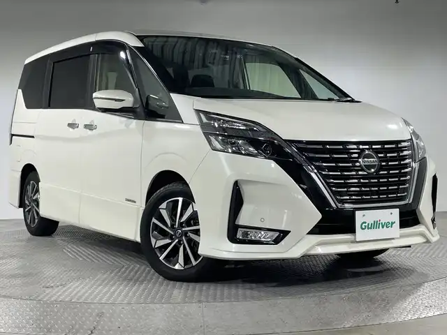 日産 セレナ ハイウェイスター V 神奈川県 2020(令2)年 3.3万km ブリリアントホワイトパール 純正10型SDナビゲーション/AM FM フルセグ Bluetooth CD DVD/アラウンドビューモニター/両側パワースライドドア/社外フリップダウンモニター/プロパイロット/全方位運転支援システム/インテリジェントパーキングアシスト/ふらつき警報/アイドリングストップ/電動パーキングブレーキ/オートブレーキホールド/前後ドライブレコーダー/ETC/革巻きステアリング/ステアリングリモコン/LEDヘッドライト/オートライト/オートマチックハイビーム/フォグランプ/プッシュスタート/インテリジェントキー/スペアキー