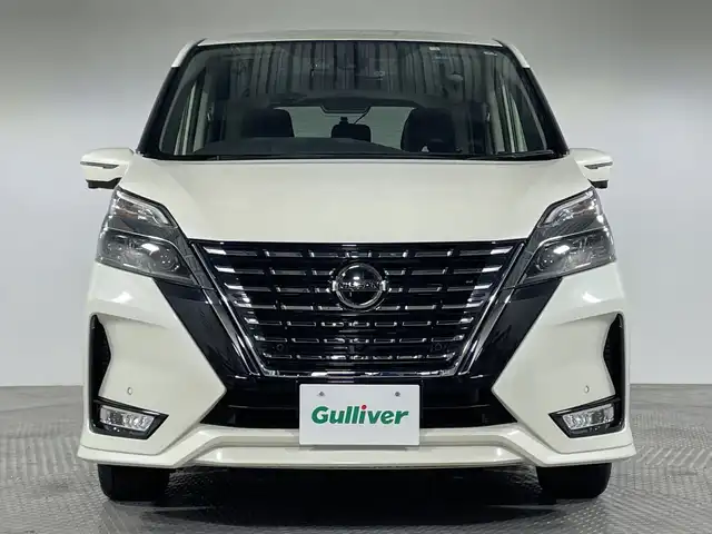 日産 セレナ ハイウェイスター V 神奈川県 2020(令2)年 3.3万km ブリリアントホワイトパール 純正10型SDナビゲーション/AM FM フルセグ Bluetooth CD DVD/アラウンドビューモニター/両側パワースライドドア/社外フリップダウンモニター/プロパイロット/全方位運転支援システム/インテリジェントパーキングアシスト/ふらつき警報/アイドリングストップ/電動パーキングブレーキ/オートブレーキホールド/前後ドライブレコーダー/ETC/革巻きステアリング/ステアリングリモコン/LEDヘッドライト/オートライト/オートマチックハイビーム/フォグランプ/プッシュスタート/インテリジェントキー/スペアキー