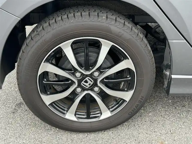ホンダ Ｎ ＷＧＮ カスタム L ホンダセンシング 奈良県 2020(令2)年 5.7万km シャイニンググレーM 純正ナビ　/フルセグＴＶ　/ビルドインＥＴＣ　/Ｂｌｕｅｔｏｏｔｈ　/ＣＤチェンジャー　/ＤＶＤ再生機能　/ＵＳＢ入力端子/バックカメラ　/クルーズコントロール　/純正フロアマット　/純正アルミホイール　/シートヒーター（運転席）/スペアキー/コーナーセンサー/横滑り防止装置/盗難防止装置/レーンキープアシスト/盗難防止装置/オートライト/LEDヘッドライト
