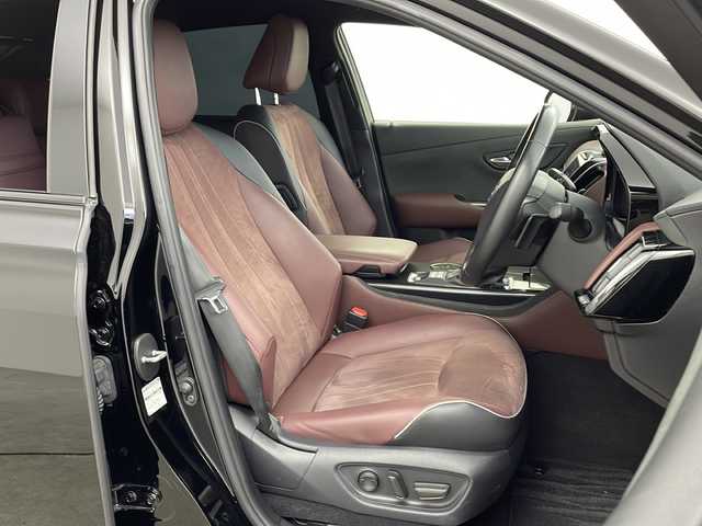 トヨタ クラウン RS アドバンス 兵庫県 2019(平31)年 4.3万km ブラック ・純正ナビ&CD&TV&BT&USB&SD&Miracast/・アラウンドビューモニター/・ビルトインETC2.0/・3眼LEDライト/・RS-Rダウンサス/・SSR21インチアルミホイール/・LEDシーケンシャルターンランプ/・ガナドールマフラー/・トヨタセーフティセンス/・プリクラッシュセーフティ/・ブラインドスポットモニター/・レーンディパーチャーアラート/・クリアランスソナー/・オートハイビーム/・オートライト/・レーダークルーズコントロール/・デジタルインナーミラー/・合皮スエードコンビシート/・前席シートヒーター/・ステアリングヒーター/・ドアミラーヒーター/・nanoe/・スマートキー/・ヘッドアップディスプレイ/・アイドリングストップ/・パーキングアシスト/・LEDフォグ