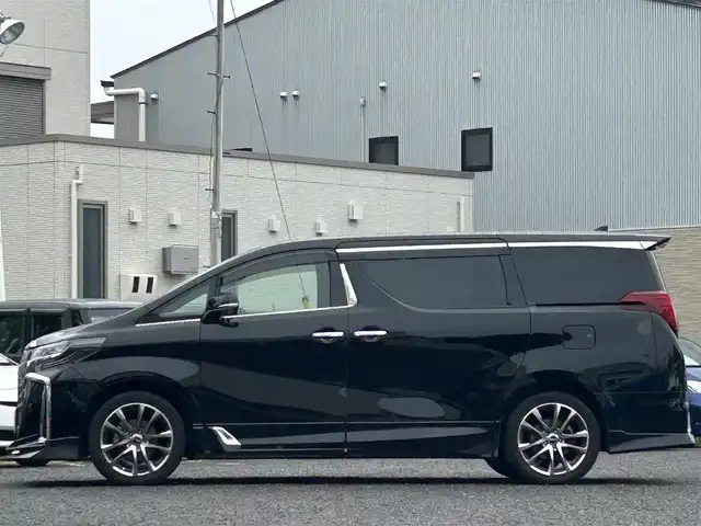トヨタ アルファードハイブリット エグゼクティブ ラウンジ S 宮城県 2021(令3)年 5.4万km ブラック /1オーナー//Wサンルーフ//TRDエアロパーツ＆マフラーセット//TRDアルミホイール//純正JBLプレミアムサウンドナビ//デジタルインナーミラー//アラウンドビューモニター//フリップダウンモニター//レーダークルーズコントロール//ビルトインETC２．０//メモリーシート//電動リアゲート//ハンドルヒーター//シートヒーター/エアシート//プリクラッシュセーフティ//レーンキープアラート//パーキングアシスト//AC100V//スマートキーx2//エンジンスターター一体型スマートキー//純正フロアマット//社外レーダー探知機