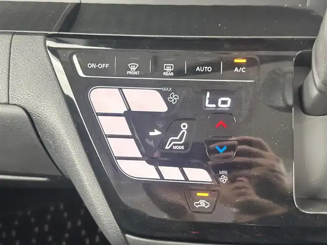 日産 ルークス HWS Gターボ プロパイロットED 愛知県 2020(令2)年 5.2万km フローズンバニラパール 純正9型ナビ（フルセグ、CD、DVD、Bluetooth）/全方位カメラ/プロパイロット/両側パワスラドア/ドラレコ/ETC/衝突軽減ブレーキ/レーンキープアシスト/オートハイビーム/LEDヘッドライト/フォグライト/スマートキー/純正15インチアルミホイール/純正フロアマット/三点エアバック/オートライト/横滑り防止装置/アイドリングストップ