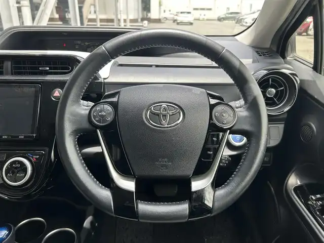 トヨタ アクア G ソフトレザーセレクション 静岡県 2019(平31)年 5.8万km ホワイトパールクリスタルシャイン