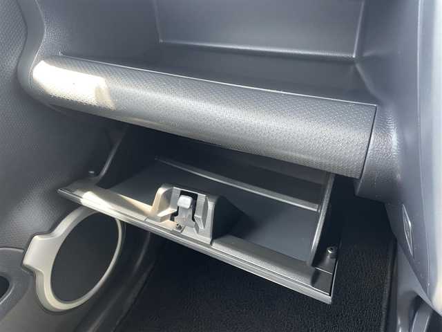 スズキ ハスラー X 鳥取県 2014(平26)年 8.3万km パールホワイト/ブラック2トーンルーフ (株)IDOMが運営する【じしゃロン鳥取店】の自社ローン専用車両になります。こちらは現金またはオートローンご利用時の価格です。自社ローンご希望の方は別途その旨お申付け下さい/4WD/スマートキー×2/プッシュスタート/社外ナビ/・フルセグ/・AM/FM/・CD/DVD/・Bluetooth接続/レーダーブレーキサポート/ETC/純正フロアマット/D席シートヒーター