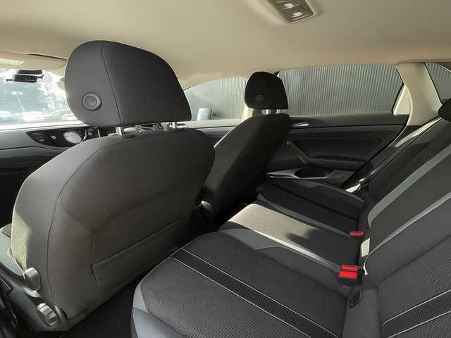 フォルクスワーゲン ポロ TSIハイライン 長野県 2018(平30)年 4万km 白 ＤｉｓｃｏｖｅｒＰｒｏナビ　/ＴＶ　/バックカメラ　/Ａｐｐｌｅ　Ｃａｒ　Ｐｌａｙ　Ａｎｄｒｏｉｄ　Ａｕｔｏ　Ｍｉｒｒｏｒ　Ｌｉｎｋスマートキー　/オートエアコン　/ＥＴＣ２．０　/アイドリングストップ　/ＬＥＤヘッドライト