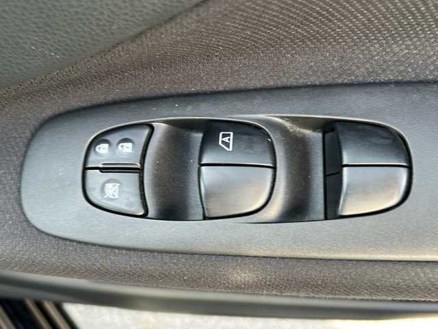 日産 セレナ 20X 福島県 2012(平24)年 6.8万km スーパーブラック 4WD ナビ フルセグTV USB接続 バックカメラ 左側パワースライドドア オートクルーズ LEDヘッドライト オートライト 横滑り防止装置 アルミホイール アイドリングストップ スマートキー