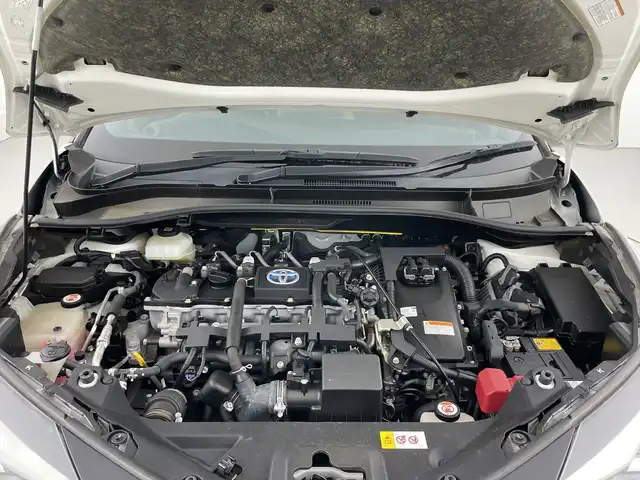 トヨタ Ｃ－ＨＲ G モード ネロ セーフティプラス 愛知県 2020(令2)年 6.9万km ホワイトパールクリスタルシャイン 禁煙車/純正8インチディスプレイオーディオ/（Bluetooth/ApplecarPlay/AndroidAuto/USB)/全方位カメラ/トヨタセーフティセンス/・プリクラッシュセーフティ/・レーダークルーズコントロール/・レーンディパーチャーアラート/・オートマチックハイビーム/・クリアランスソナー/ブラインドスポットモニター/ETC/ドライブレコーダー/シートヒーター/純正18インチアルミホイール/スマートキー/プッシュスタート/LEDヘッドライト/フロントフォグランプ/横滑り防止装置/電動格納ミラー
