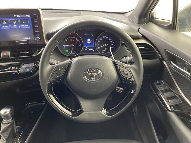 トヨタ Ｃ－ＨＲ G モード ネロ セーフティプラス 愛知県 2020(令2)年 6.9万km ホワイトパールクリスタルシャイン 禁煙車/純正8インチディスプレイオーディオ/（Bluetooth/ApplecarPlay/AndroidAuto/USB)/全方位カメラ/トヨタセーフティセンス/・プリクラッシュセーフティ/・レーダークルーズコントロール/・レーンディパーチャーアラート/・オートマチックハイビーム/・クリアランスソナー/ブラインドスポットモニター/ETC/ドライブレコーダー/シートヒーター/純正18インチアルミホイール/スマートキー/プッシュスタート/LEDヘッドライト/フロントフォグランプ/横滑り防止装置/電動格納ミラー