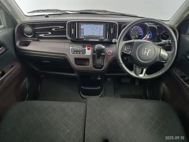 ホンダ Ｎ ＯＮＥ プレミアム Lパッケージ 愛知県 2013(平25)年 8.7万km プレミアムブルームーンパール ・7型SDナビ(AVIC-MRZ2009）/　AM　FM　CD　DVD　フルセグTV/・カーテンエアバック/・ウィンカーミラー/・電動格納ミラー/・ステアスイッチ/・純正フロアマット/・１５インチアルミ/・革巻きステア/・フォグライト/・バックカメラ/・LEDライト/・オートライト