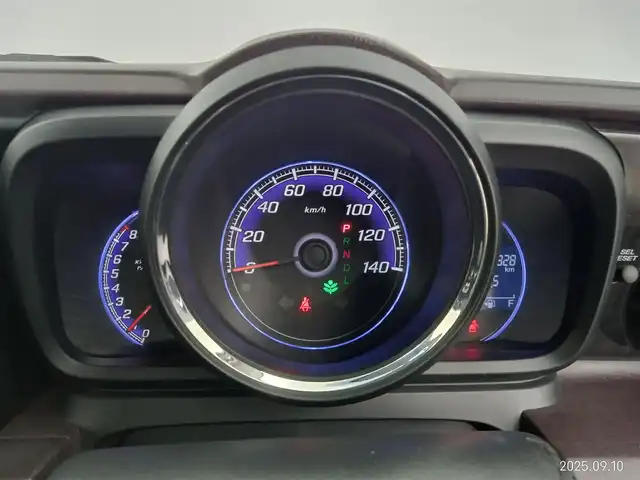 ホンダ Ｎ ＯＮＥ プレミアム Lパッケージ 愛知県 2013(平25)年 8.7万km プレミアムブルームーンパール ・7型SDナビ(AVIC-MRZ2009）/　AM　FM　CD　DVD　フルセグTV/・カーテンエアバック/・ウィンカーミラー/・電動格納ミラー/・ステアスイッチ/・純正フロアマット/・１５インチアルミ/・革巻きステア/・フォグライト/・バックカメラ/・LEDライト/・オートライト