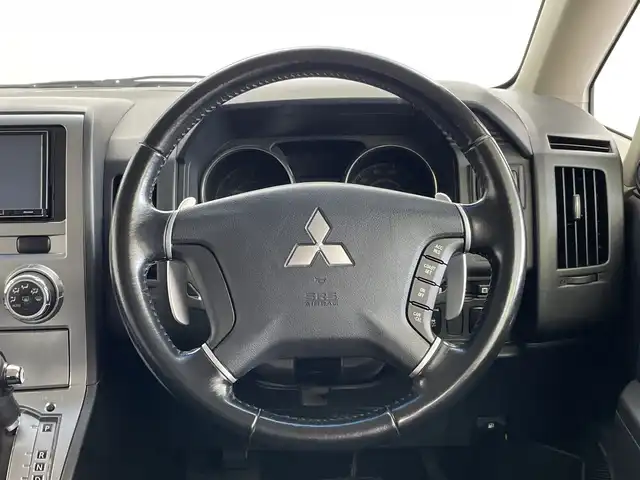 三菱 デリカＤ：５ D－Power package 新潟県 2014(平26)年 6万km ウォームホワイトパール 4WD/DIATONEメモリナビ/　フルセグTV/Bluetooth/CD/DVD/クルーズコントロール/前席シートヒーター/両側パワースライドドア/バックモニター/ビルトインETC/横滑り防止装置/オートライト/パドルシフト/レザーステアリング/禁煙車