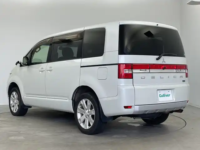 三菱 デリカＤ：５ D－Power package 新潟県 2014(平26)年 6万km ウォームホワイトパール 4WD/DIATONEメモリナビ/　フルセグTV/Bluetooth/CD/DVD/クルーズコントロール/前席シートヒーター/両側パワースライドドア/バックモニター/ビルトインETC/横滑り防止装置/オートライト/パドルシフト/レザーステアリング/禁煙車