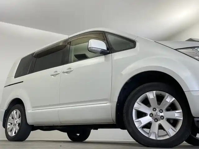 三菱 デリカＤ：５ D－Power package 新潟県 2014(平26)年 6万km ウォームホワイトパール 4WD/DIATONEメモリナビ/　フルセグTV/Bluetooth/CD/DVD/クルーズコントロール/前席シートヒーター/両側パワースライドドア/バックモニター/ビルトインETC/横滑り防止装置/オートライト/パドルシフト/レザーステアリング/禁煙車