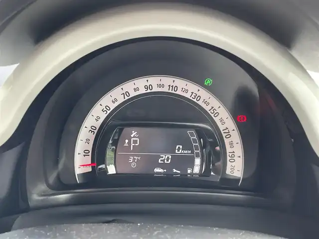 ルノー トゥインゴ インテンス 長崎県 2022(令4)年 1.2万km 白 衝突被害軽減ブレーキ/純正ディスプレイオーディオ/・Bluetooth接続/・スマホミラーリング/ドライブレコーダー/バックカメラ/クルーズコントロール/ETC/レーンキープアシスト/アイドリングストップ/MTモード付AT/コーナーセンサー/USB接続/AUX