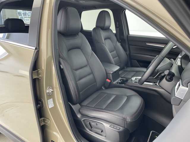 マツダ ＣＸ－５ XD スポーツアピアランス 愛知県 2023(令5)年 2.7万km ジルコンサンドメタリック プレミアムサウンドBOSE/純正12.25型ナビ SDカードなし/全方位カメラ/サンルーフ/レーダークルーズコントロール/シートヒーター/バックカメラ/電動リアゲート/パワーシート/ヘッドアップディスプレイ/コーナーセンサー/純正アルミホイール/ブラインドスポットモニター/LEDヘッドライト/パドルシフト/ステアリングヒーター/レーンキープアシスト/オートマチックハイビーム/ワイヤレス充電機/ETC/衝突軽減システム/フルセグ/Bluetooth/ステアリングスイッチ/スマートキー/プッシュスタート
