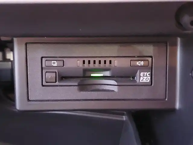 トヨタ ランドクルーザー プラド TX Lパッケージ 東京都 2020(令2)年 2.7万km ブラック ワンオーナー /トヨタセーフティセンス/・プリクラッシュセーフティ/・歩行者検知/・先行車発進告知機能/・車線維持支援/・渋滞追従機能/・自動ハイビーム/4WD /ルーフレール/純正ナビ /・FM/AM/CD/DVD/・フルセグTV/Bluetooth/バックカメラ /レザーシート /D/Nパワーシート /シートヒーター/ベンチレーション/MTモード付AT /コーナーセンサー /純正17インチアルミホイール /純正フロアマット/エンジンスタートボタン /スマートキー/スペアキー有/保証書/取扱説明書