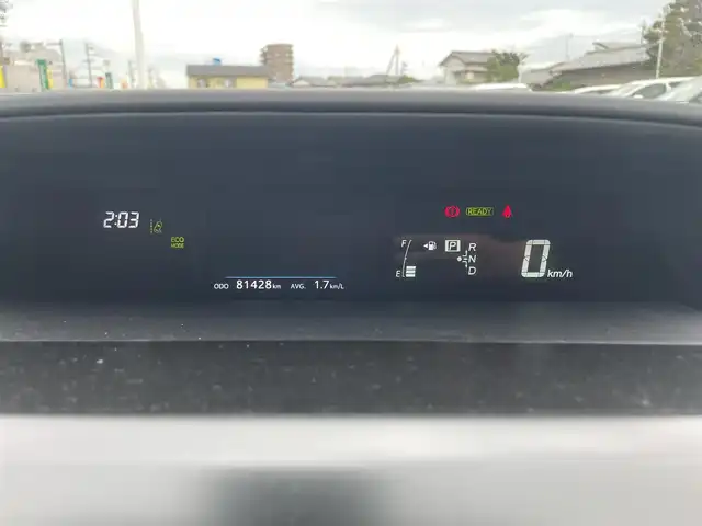 トヨタ プリウス α G 静岡県 2018(平30)年 8.2万km シルバーM ワンオーナー　/純正ナビ　/・フルセグＴＶ　/・Ｂｌｕｅｔｏｏｔｈ接続　/・ＤＶＤ再生　/追従クルコン　/プッシュスタート　/スマートキー　/スペアキー　/ステアリングスイッチ/ハーフレザー　/Ｄ席パワーシート　/ＬＥＤオートライト　/オートハイビーム/取扱説明書/保証書