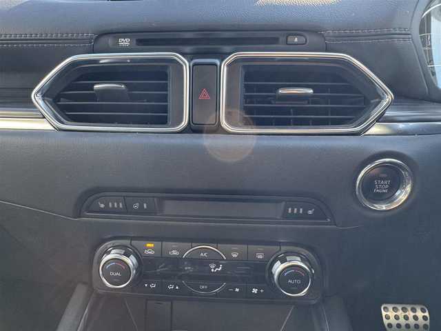 マツダ ＣＸ－５ XD Lパッケージ 愛媛県 2017(平29)年 8.6万km ソウルレッドクリスタルM プッシュスタート/純正メーカーナビ（FM/AM/BT/USB/CD/DVD/TV）/バックカメラ/ETC/クルーズコントロール/アイドリングストップ/シートヒーター/ハンドルヒーター/オートライト/パワーバックドア/パワーシート/ドライブレコーダー