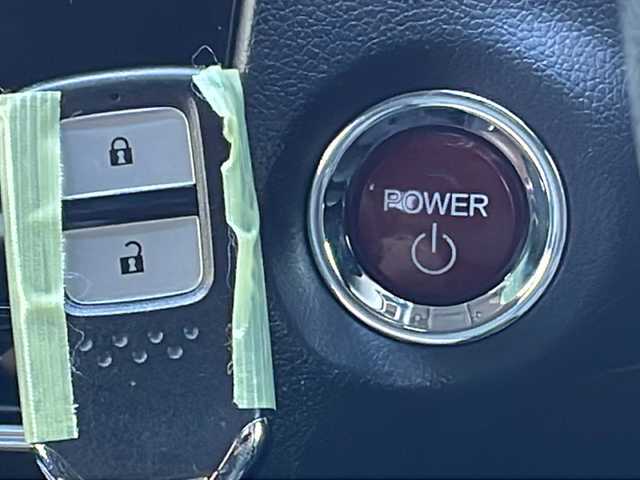 ホンダ シャトル ハイブリッド X 福島県 2015(平27)年 10.4万km ミッドナイトブルービームM 4WD ナビ フルセグTV シティブレーキ クルーズコントロール ETC パドルシフト 革巻きステアリング オートライト フォグランプ 社外アルミホイール 横滑り防止 スマートキー