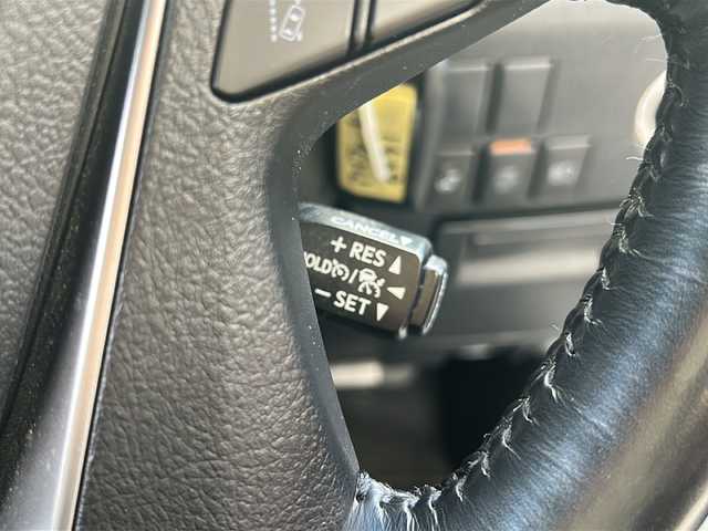 トヨタ アルファード S Cパッケージ 広島県 2022(令4)年 4.1万km ホワイトパールクリスタルシャイン 禁煙/モデリスタエアロ/ツインムーンルーフ/セーフティセンス/・プリクラッシュセーフティ/・LTA/LDA/RSA/・先行車発進告知/・オートマチックハイビーム/BSM/RCTA/クリアランスソナー/アルパイン１１型ナビ/・フルセグ/Bluetooth/CD/DVD/SD/REC/HDMI/USB/バックカメラ/アルパインフリップダウンモニター（PXH12X-L）/デジタルインナーミラー/3眼LEDヘッドライト/オートライト/フォグランプ/前後ドライブレコーダー/ビルトインETC/合皮シート/シートヒーター/シートベンチレーション/パワーシート/メモリシート/ウッドコンビステアリング/ステアリングスイッチ/ステアリングヒーター/パワーバックドア/スマートキー/スペアキー/プッシュスタート/ドアバイザー/AC100V100W電源/純正18インチアルミホイール（スタッドレス）/18インチサマータイヤ４本車載（ホイール無し）