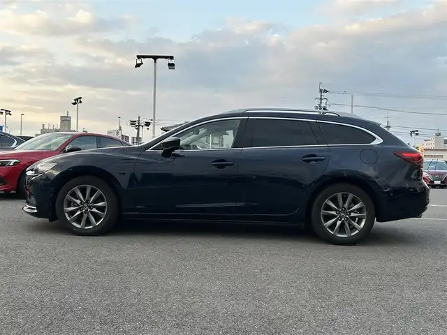 マツダ マツダ６ワゴン XD プロアクティブ 長崎県 2020(令2)年 3.4万km ディープクリスタルブルーマイカ ワンオーナー/マツダコネクトナビ(BT/FM/AM/CD/DVD/フルセグTV)/全面オートウィンドウ/パドルシフト/レーダークルーズコントロール/アラウンドビュー/ETC/前後ドラレコ/純正フロアマット/純正17インチアルミホイール/運転席パワーシート/メモリーシート/前席シートヒーター/ルーフレール/ヘッドアップディスプレイ/ブラインドスポットモニター/前後コーナーセンサー/アイドリングストップ/ABS/横滑り防止装置/路外逸脱警報/イモビライザーシステム/オートライト/オートハイビーム/純正LEDヘッドライト/衝突被害軽減ブレーキ/SRSダブル・サイドエアバッグ/SRSカーテンエアバッグ/ISOFIX