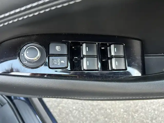 マツダ マツダ６ワゴン XD プロアクティブ 長崎県 2020(令2)年 3.4万km ディープクリスタルブルーマイカ ワンオーナー/マツダコネクトナビ(BT/FM/AM/CD/DVD/フルセグTV)/全面オートウィンドウ/パドルシフト/レーダークルーズコントロール/アラウンドビュー/ETC/前後ドラレコ/純正フロアマット/純正17インチアルミホイール/運転席パワーシート/メモリーシート/前席シートヒーター/ルーフレール/ヘッドアップディスプレイ/ブラインドスポットモニター/前後コーナーセンサー/アイドリングストップ/ABS/横滑り防止装置/路外逸脱警報/イモビライザーシステム/オートライト/オートハイビーム/純正LEDヘッドライト/衝突被害軽減ブレーキ/SRSダブル・サイドエアバッグ/SRSカーテンエアバッグ/ISOFIX