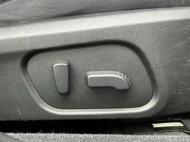 スバル インプレッサ ＸＶ 2．0i－L アイサイト 千葉県 2013(平25)年 7.1万km ヴェネチアンレッドパール 4WD/禁煙車/社外ナビ/・AVIC-ZH99/・CD/DVD/BT/フルセグ/バックカメラ/アイサイト/レーダークルーズコントロール/D席パワーシート/HIDヘッドライト/オートライト/フォグライト/パドルシフト/ETC/純正17インチアルミホイール/スマートキー