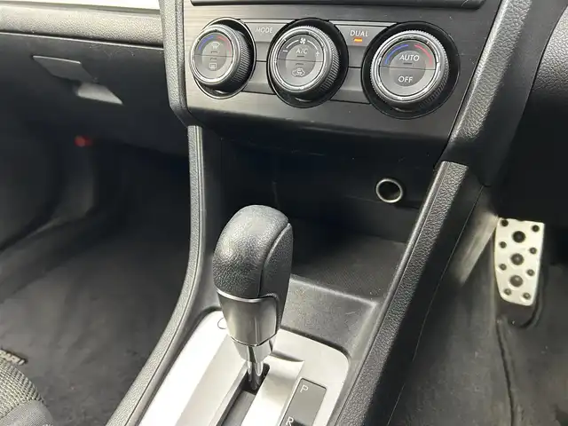 スバル インプレッサ ＸＶ 2．0i－L アイサイト 千葉県 2013(平25)年 7.1万km ヴェネチアンレッドパール 4WD/禁煙車/社外ナビ/・AVIC-ZH99/・CD/DVD/BT/フルセグ/バックカメラ/アイサイト/レーダークルーズコントロール/D席パワーシート/HIDヘッドライト/オートライト/フォグライト/パドルシフト/ETC/純正17インチアルミホイール/スマートキー