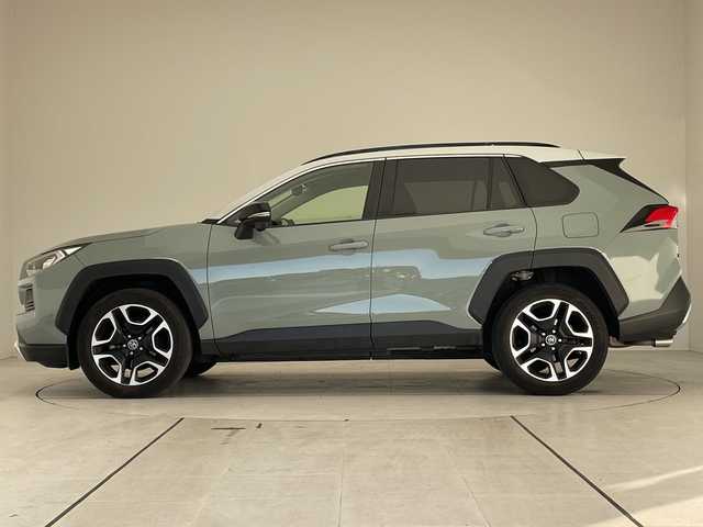 トヨタ ＲＡＶ４ アドベンチャー 愛知県 2019(平31)年 5.9万km アッシュグレーメタリック/アーバンカーキ トヨタセーフティセンス/SDナビ　SDカードなし/レーダークルーズコントロール/バックカメラ/パワーシート/コーナーセンサー/純正アルミホイール/ルーフレール/ETC/４WD/LEDヘッドライト/レーンキープアシスト/ダウンヒルアシストコントロール/オートマチックハイビーム/ドライブレコーダー/衝突軽減システム/フルセグ/CD DVD/Bluetooth/ステアリングスイッチ/スマートキー/プッシュスタート
