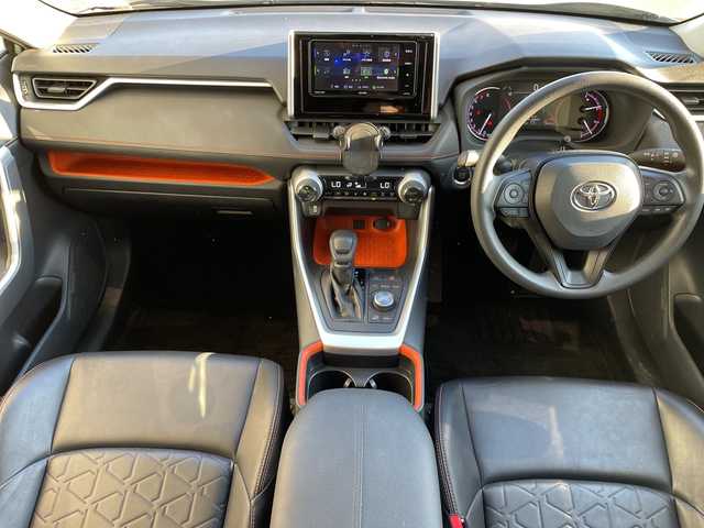 トヨタ ＲＡＶ４ アドベンチャー 愛知県 2019(平31)年 5.9万km アッシュグレーメタリック/アーバンカーキ トヨタセーフティセンス/SDナビ　SDカードなし/レーダークルーズコントロール/バックカメラ/パワーシート/コーナーセンサー/純正アルミホイール/ルーフレール/ETC/４WD/LEDヘッドライト/レーンキープアシスト/ダウンヒルアシストコントロール/オートマチックハイビーム/ドライブレコーダー/衝突軽減システム/フルセグ/CD DVD/Bluetooth/ステアリングスイッチ/スマートキー/プッシュスタート