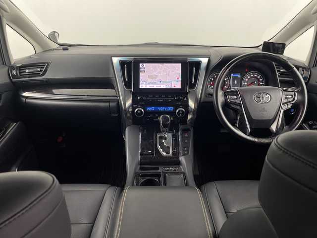 トヨタ アルファード S Cパッケージ 埼玉県 2021(令3)年 3万km スパークリングブラックパールクリスタルシャイン トヨタセーフティセンス/モデリスタフルエアロ/サンルーフ/純正フリップダウンモニター/両側パワースライドドア/純正メモリナビ/CD/DVD/Bluetooth/バックカメラ/追従機能付クルーズコントロール/デジタルインナーミラー/ビルトインETC2.0/前席シートヒーター/前席エアシート/ステアリングヒーター/社外１９インチアルミホイール/純正フロアマット/プッシュスタート/スマートキー