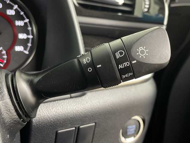 トヨタ アルファード S Cパッケージ 埼玉県 2021(令3)年 3万km スパークリングブラックパールクリスタルシャイン トヨタセーフティセンス/モデリスタフルエアロ/サンルーフ/純正フリップダウンモニター/両側パワースライドドア/純正メモリナビ/CD/DVD/Bluetooth/バックカメラ/追従機能付クルーズコントロール/デジタルインナーミラー/ビルトインETC2.0/前席シートヒーター/前席エアシート/ステアリングヒーター/社外１９インチアルミホイール/純正フロアマット/プッシュスタート/スマートキー