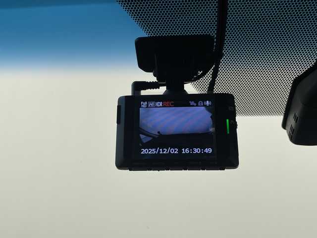 トヨタ アルファード S Cパッケージ 埼玉県 2021(令3)年 3万km スパークリングブラックパールクリスタルシャイン トヨタセーフティセンス/モデリスタフルエアロ/サンルーフ/純正フリップダウンモニター/両側パワースライドドア/純正メモリナビ/CD/DVD/Bluetooth/バックカメラ/追従機能付クルーズコントロール/デジタルインナーミラー/ビルトインETC2.0/前席シートヒーター/前席エアシート/ステアリングヒーター/社外１９インチアルミホイール/純正フロアマット/プッシュスタート/スマートキー