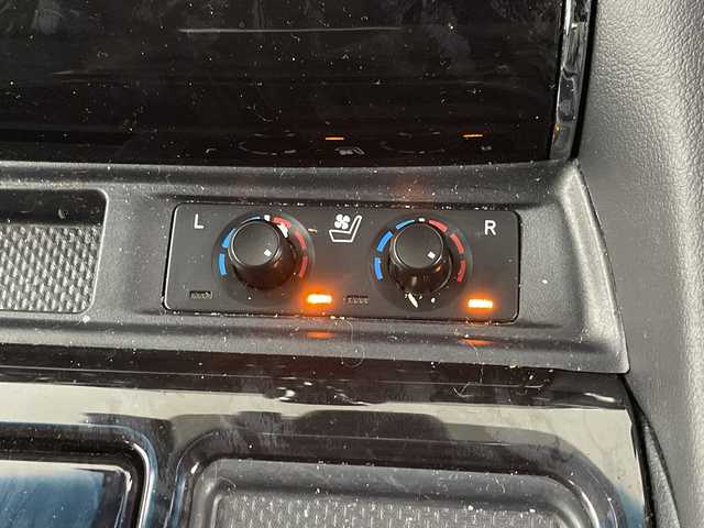 トヨタ アルファード S Cパッケージ 埼玉県 2021(令3)年 3万km スパークリングブラックパールクリスタルシャイン トヨタセーフティセンス/モデリスタフルエアロ/サンルーフ/純正フリップダウンモニター/両側パワースライドドア/純正メモリナビ/CD/DVD/Bluetooth/バックカメラ/追従機能付クルーズコントロール/デジタルインナーミラー/ビルトインETC2.0/前席シートヒーター/前席エアシート/ステアリングヒーター/社外１９インチアルミホイール/純正フロアマット/プッシュスタート/スマートキー