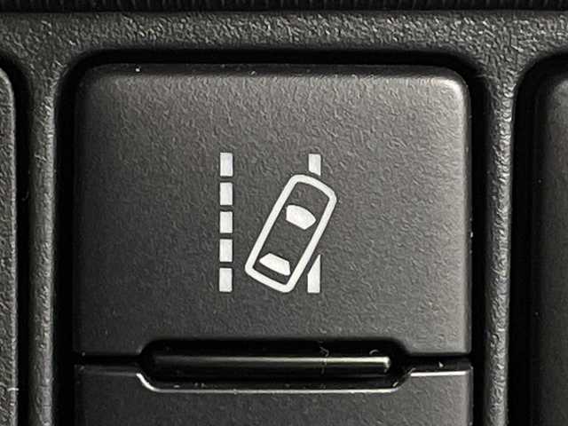 トヨタ アクア S スタイルブラック 茨城県 2019(平31)年 1.8万km ホワイトパールクリスタルシャイン ナビ　バックモニター　フルセグＴＶ　衝突軽減ブレーキ　ビルトインＥＴＣ　ドライブレコーダー　オートハイビーム　スマートキー　ステアリングスイッチ　横滑り防止装置　コーナーセンサー　ドアバイザー　禁煙車