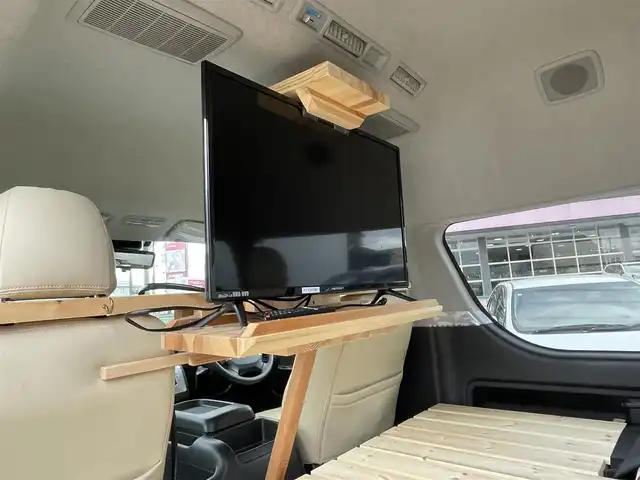 トヨタ ハイエース グランドキャビン 福島県 2023(令5)年 4万km ホワイトパールクリスタルシャイン ワンオーナー/４ＷＤ/純正ナビ/フルセグＴＶ/ＣＤ・ＤＶＤ/ＦＭ・ＡＭ/Ｂｌｕｅｔｏｏｔｈ/ＥＴＣ／ドラレコ/片側パワスラ/全周囲カメラ/レーンアシスト/デジタルインナーミラー/レーダー探知機