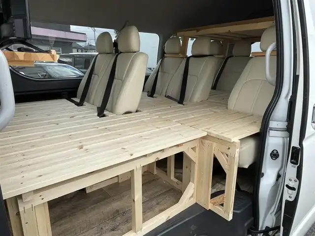 トヨタ ハイエース グランドキャビン 福島県 2023(令5)年 4万km ホワイトパールクリスタルシャイン ワンオーナー/４ＷＤ/純正ナビ/フルセグＴＶ/ＣＤ・ＤＶＤ/ＦＭ・ＡＭ/Ｂｌｕｅｔｏｏｔｈ/ＥＴＣ／ドラレコ/片側パワスラ/全周囲カメラ/レーンアシスト/デジタルインナーミラー/レーダー探知機