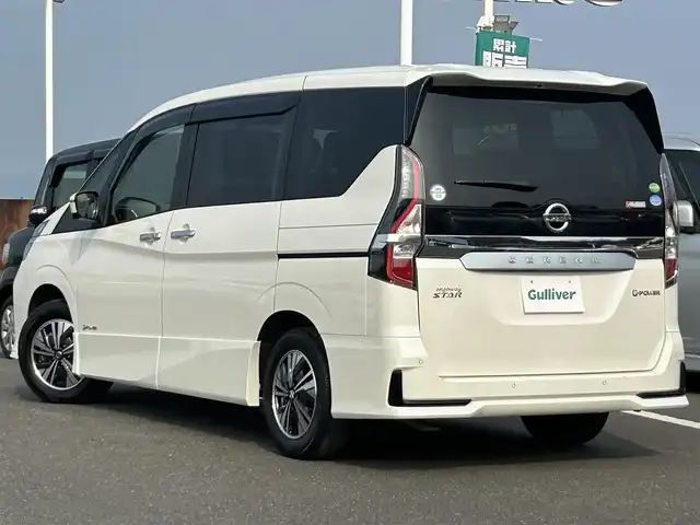 日産 セレナ